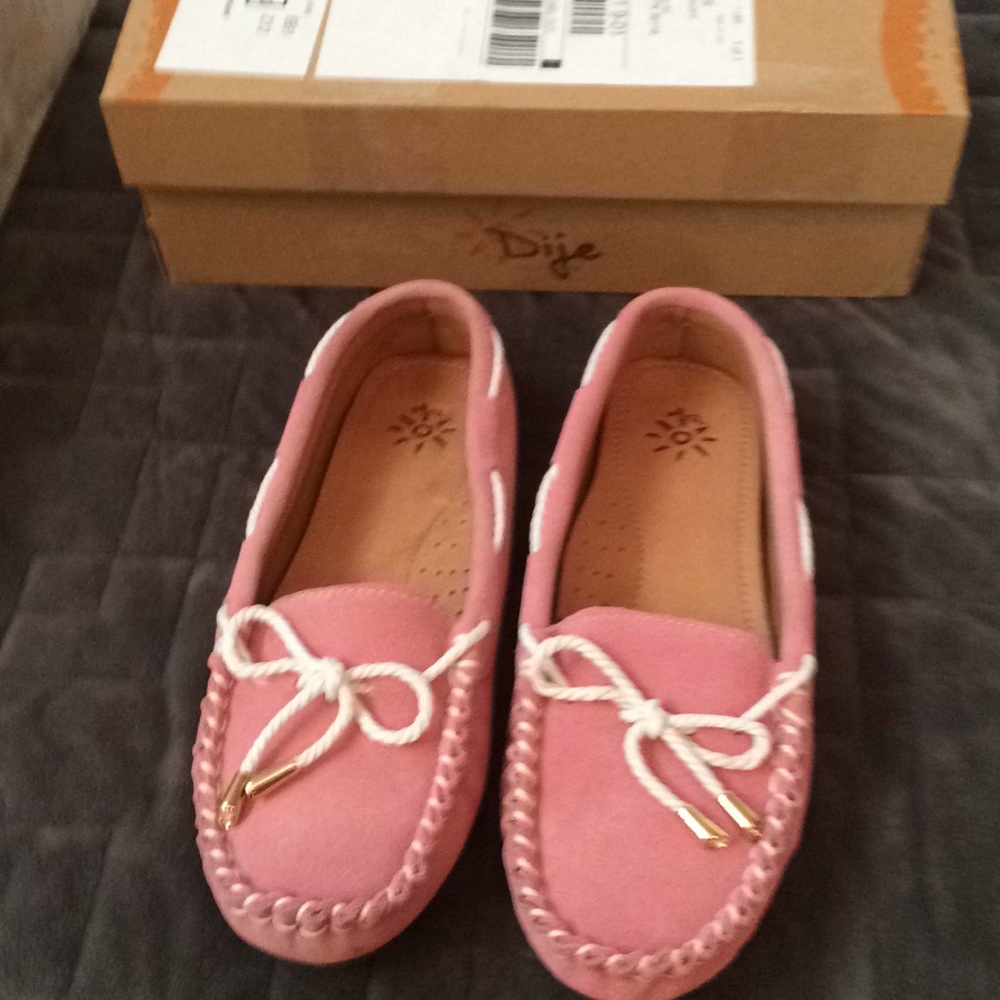 Women’s slippers